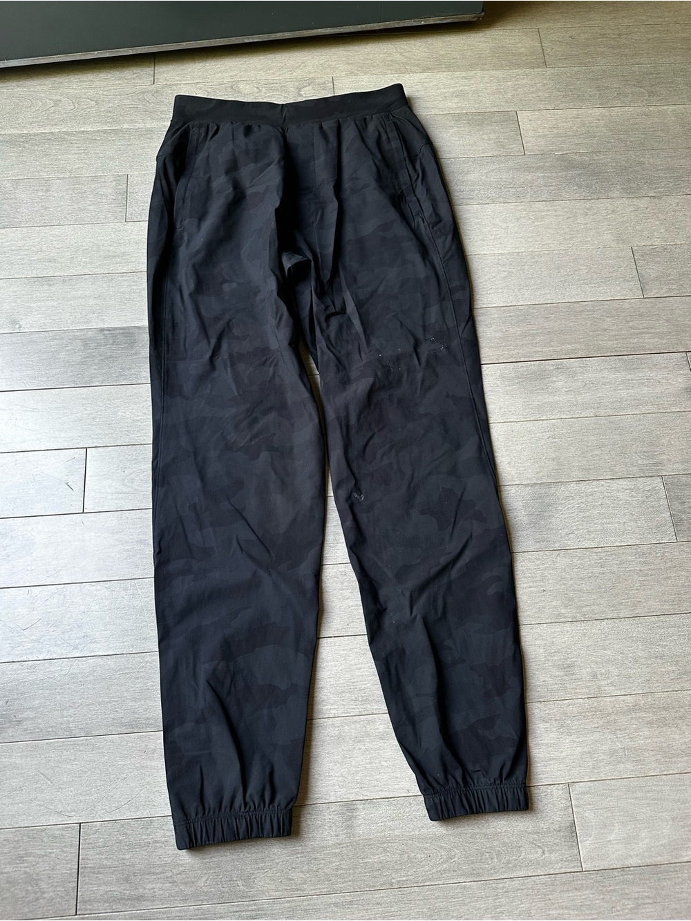 Women’s Black Camouflage Camo Athletic Activewear Workout Gym Jogger Pants Sz 4